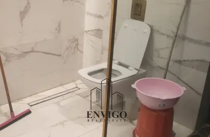 Apartment - 3 Bedrooms - 3 Bathrooms for sale in Hassan Ma'moon St. - 6th Zone - Nasr City - Cairo