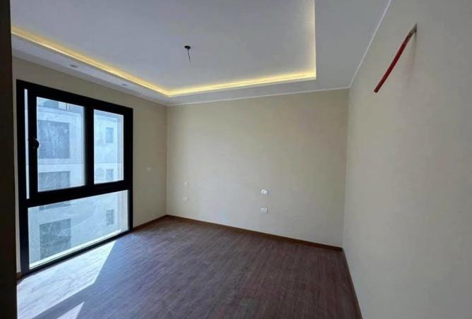 8187905 - Property Image 3