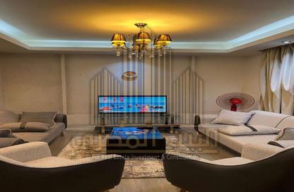 Apartment - 2 Bedrooms - 1 Bathroom for rent in Ibn Al Nafees St. - Rehab City Fifth Phase - Al Rehab - New Cairo City - Cairo