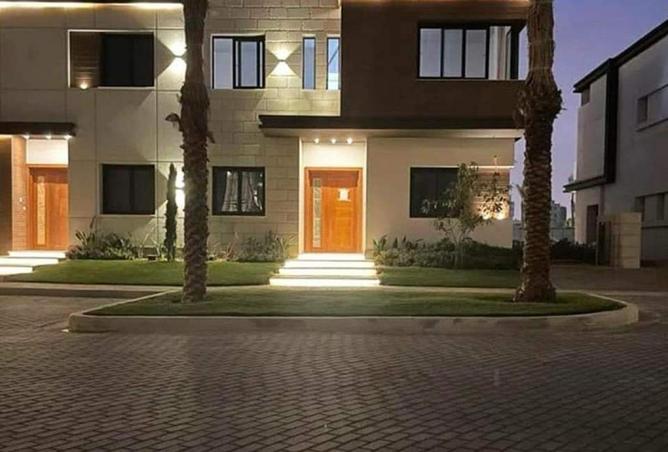 8000384 - صورة العقار 3