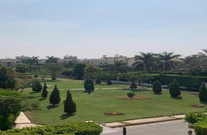 فيلا - 5 غرف نوم - 5 حمامات للايجار في الروضة - طريق الواحات - مدينة 6 أكتوبر - الجيزة