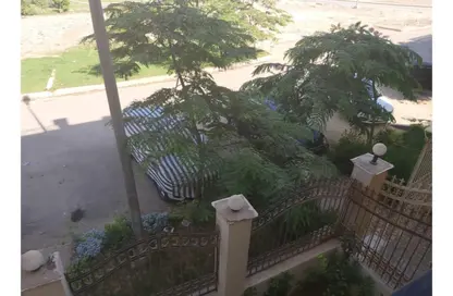 Apartment - 3 Bedrooms - 3 Bathrooms for sale in Green Residence 1 - 7th District - Sheikh Zayed City - Giza