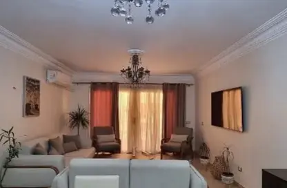 Apartment - 2 Bedrooms - 2 Bathrooms for sale in Salah Salem St. - El Estad - Nasr City - Cairo