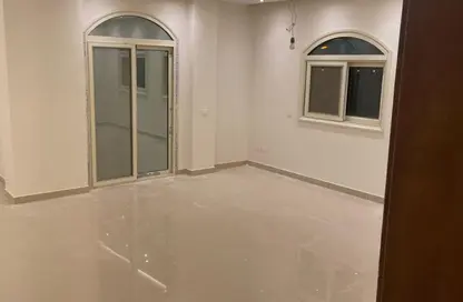 Apartment - 3 Bedrooms - 3 Bathrooms for rent in Ali Al Sibai St. - El Yasmeen 5 - El Yasmeen - New Cairo City - Cairo