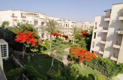 Apartment - 2 Bedrooms - 1 Bathroom for sale in Hadayek Al Mohandessin - 4th District - Sheikh Zayed City - Giza