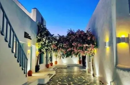 Townhouse - 4 Bedrooms - 4 Bathrooms for sale in Mountain View - Ras Al Hekma - North Coast