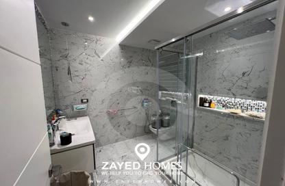شقة - 3 غرف نوم - 3 حمامات للايجار في ذا كورت ياردز - كمبوندات الشيخ زايد - الشيخ زايد - الجيزة