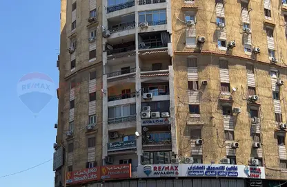 شقة - 3 غرف نوم - 2 حمامات للايجار في سموحة - حي شرق - الاسكندرية