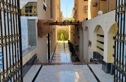 Apartment - 3 Bedrooms - 2 Bathrooms for rent in 8th District - Sheikh Zayed City - Giza
