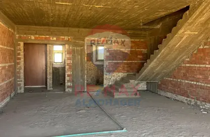 تاون هاوس - 3 غرف نوم - 4 حمامات للبيع في أو ويست - كمبوندات 6 أكتوبر - مدينة 6 أكتوبر - الجيزة