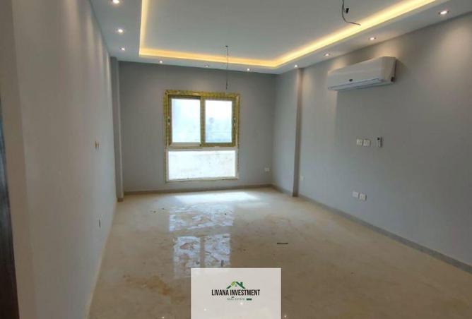 8399712 - Property Image 2