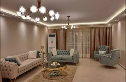 شقق فندقية - 4 غرف نوم - 3 حمامات للايجار في شارع محي الدين أبو العز - الدقي - الجيزة