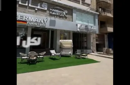 محل تجاري - استوديو - 2 حمامات للبيع في شارع شبرا - شبرا - حي شبرا - القاهرة