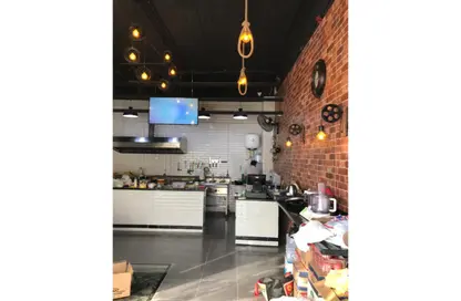 Shop - Studio - 1 Bathroom for sale in Al Imam Malik St. - 6th District - Obour City - Qalyubia