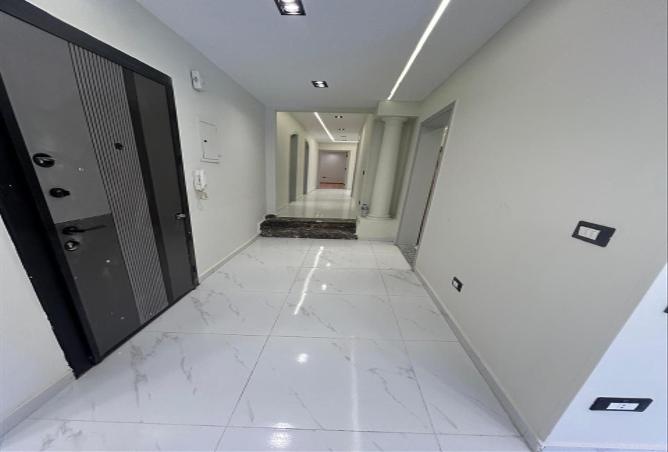 7989344 - Property Image 3