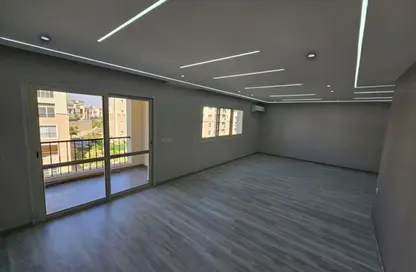 Apartment - 3 Bedrooms - 3 Bathrooms for sale in Sarai - Mostakbal City Compounds - Mostakbal City - Future City - Cairo