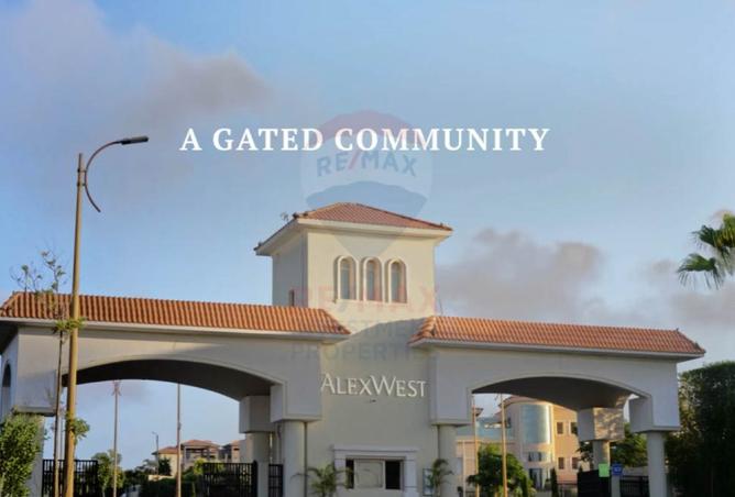 8443891 - Property Image 2