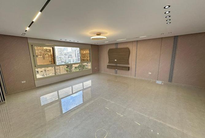 8521692 - Property Image 2