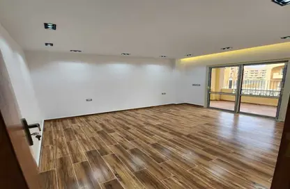 Apartment - 3 Bedrooms - 3 Bathrooms for sale in Al Khamayel city - Sheikh Zayed Compounds - Sheikh Zayed City - Giza