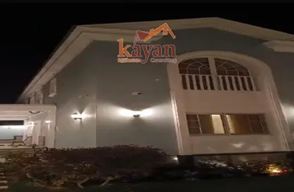 منزل مزدوج - 4 غرف نوم - 4 حمامات للبيع في هليوبوليس هيلز - الحي السادس - مدينة العبور - القليوبية