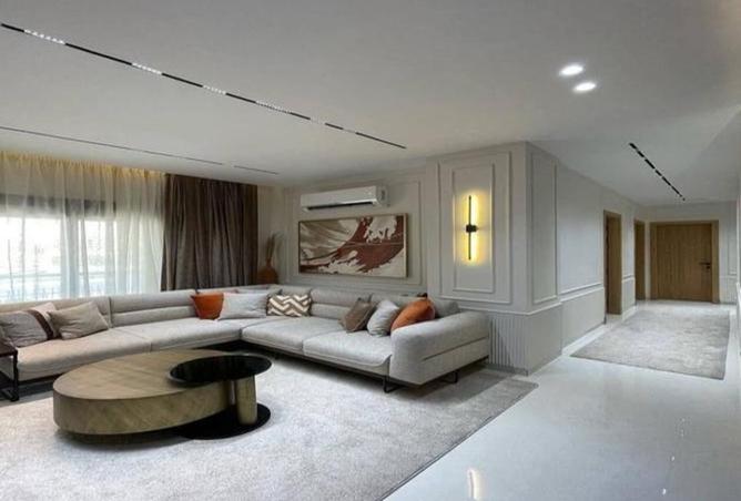 8085682 - Property Image 2