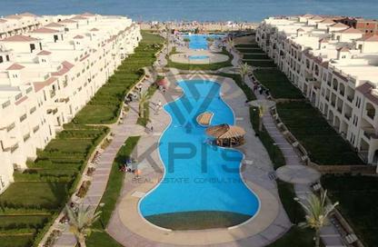 Chalet - 3 Bedrooms - 2 Bathrooms for sale in Lasirena Palm Beach - Al Ain Al Sokhna - Suez