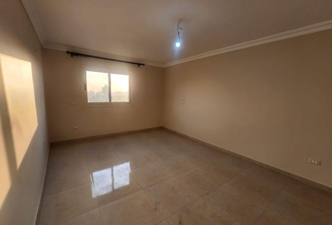 8503215 - Property Image 3