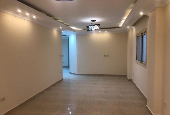 8022700 - Property Image 2