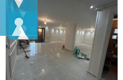 Apartment - 3 Bedrooms - 3 Bathrooms for sale in Opera City - 6th District - Sheikh Zayed City - Giza