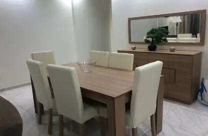 شقة - 3 غرف نوم - 2 حمامات للايجار في ليلة - المستثمرين الشمالية - مدينة القاهرة الجديدة - القاهرة