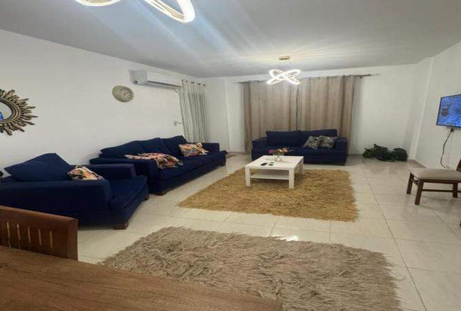 8153104 - Property Image 2