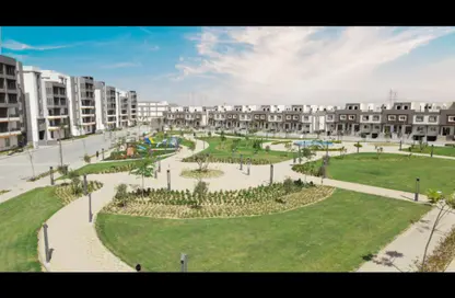 Penthouse - 4 Bedrooms - 4 Bathrooms for sale in Hadayek October - 6 October City - Giza