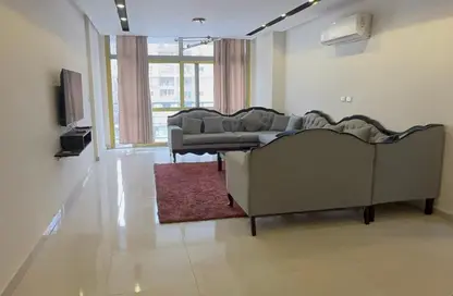 شقة - 2 غرف نوم - 2 حمامات للبيع في وان قطامية - كمبوندات القطامية - القطامية - مدينة القاهرة الجديدة - القاهرة