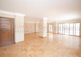 Apartment - 4 bedrooms - 2 bathrooms for للبيع in Al Geish Road - Glim - Hay Sharq - Alexandria