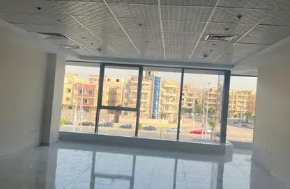 Office Space - Studio - 1 Bathroom for sale in The Gate Plaza Mall - 10th District - Sheikh Zayed City - Giza