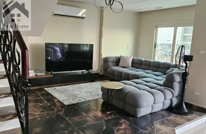 Penthouse - 5 Bedrooms - 3 Bathrooms for sale in West Arabella - 5th Settlement Compounds - The 5th Settlement - New Cairo City - Cairo