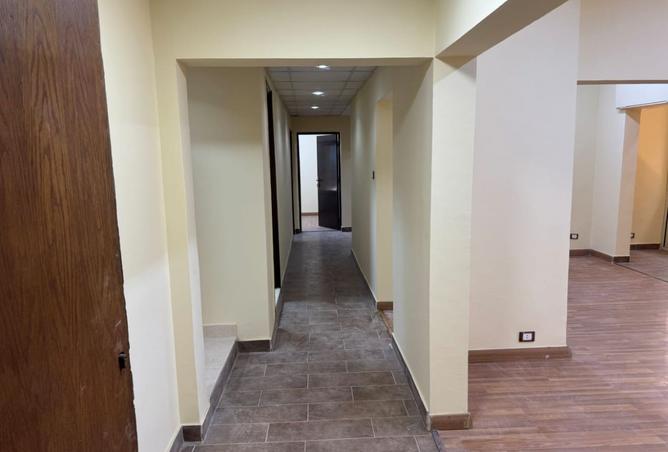 8242239 - Property Image 2