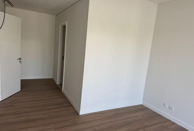 7886933 - Property Image 3