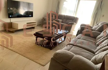 شقة - 3 غرف نوم - 2 حمامات للايجار في مدينتي - القاهرة