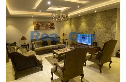 Apartment - 3 Bedrooms - 3 Bathrooms for sale in Al Tayaran St. - El Tawfik City - Nasr City - Cairo