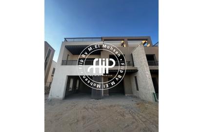 Twin House - 5 Bedrooms - 5 Bathrooms for sale in New Giza - Cairo Alexandria Desert Road - 6 October City - Giza