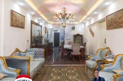 شقة - 3 غرف نوم - 2 حمامات للبيع في شارع مدرسة الريادة - سموحة - حي شرق - الاسكندرية