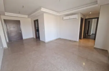 Apartment - 3 Bedrooms - 3 Bathrooms for sale in Park Side Residence - Zed Towers - Sheikh Zayed Compounds - Sheikh Zayed City - Giza