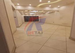 شقة - 5 غرف نوم - 2 حمامات for للايجار in طريق النصر - المنطقة السادسة - مدينة نصر - القاهرة