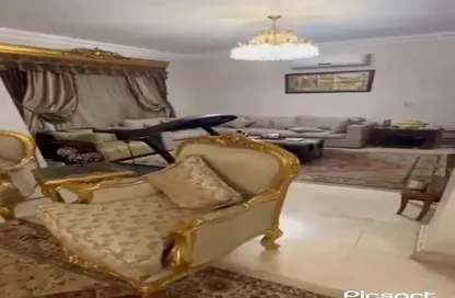 فيلا - 4 غرف نوم - 3 حمامات للبيع في پريڤادو - مدينتي - القاهرة