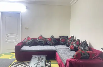 Apartment - 2 Bedrooms - 1 Bathroom for rent in 11th District - Sheikh Zayed City - Giza