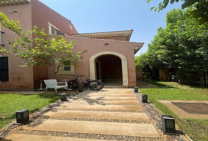 7985025 - Property Image 2