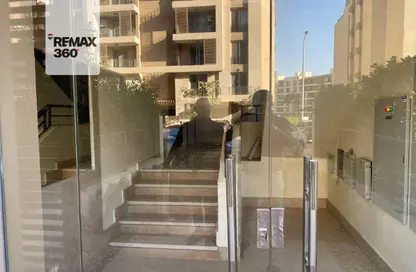 Apartment - 3 Bedrooms - 2 Bathrooms for sale in Tag Sultan - Ring Road - Cairo