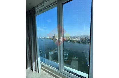 Apartment - 4 Bedrooms - 5 Bathrooms for sale in Nile Corniche St. - Garden City - Cairo