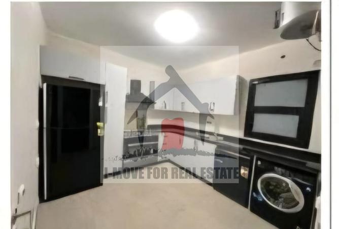 8243939 - Property Image 3